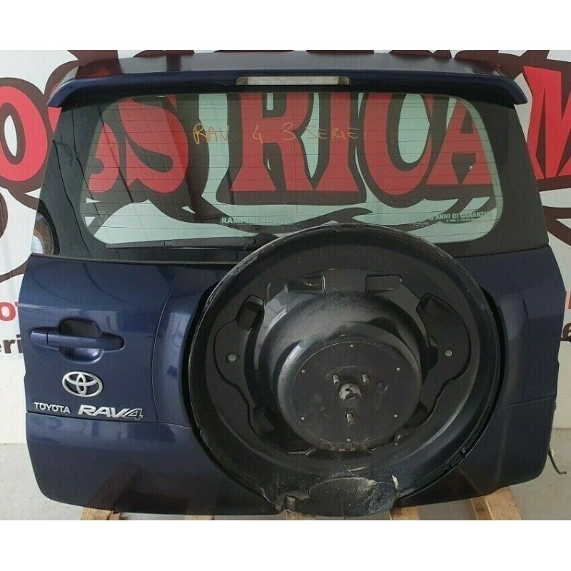 Dettagli su   TOYOTA RAV 4 PORTELLONE BAGAGLIAIO LUNOTTO MODANATURA FASCIA RUOTA POSTERIORE