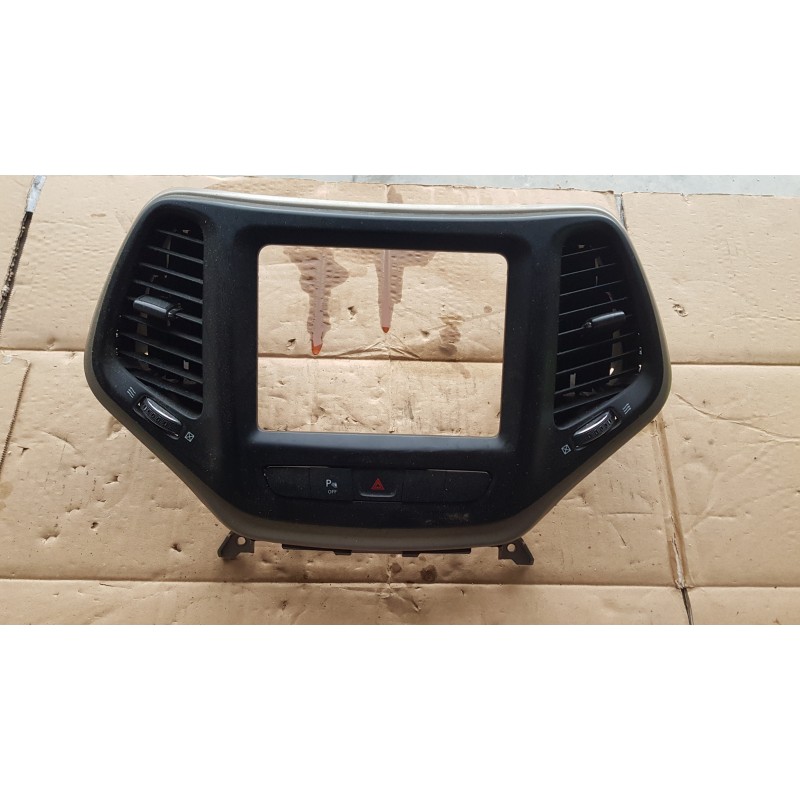 JEEP CHEROKEE KL PLANCIA SUPPORTO BOCCHETTE ARIA CENTRALE DISPLAY NAVIGAZIONE