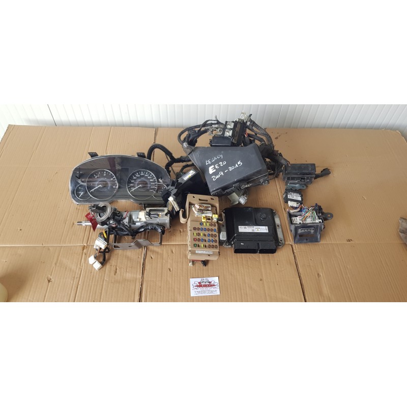 SUBARU LEGACY KIT ACCENSIONE AVVIAMENTO CENTRALINA ECU CHIAVE MOTORE EE20 2.0D