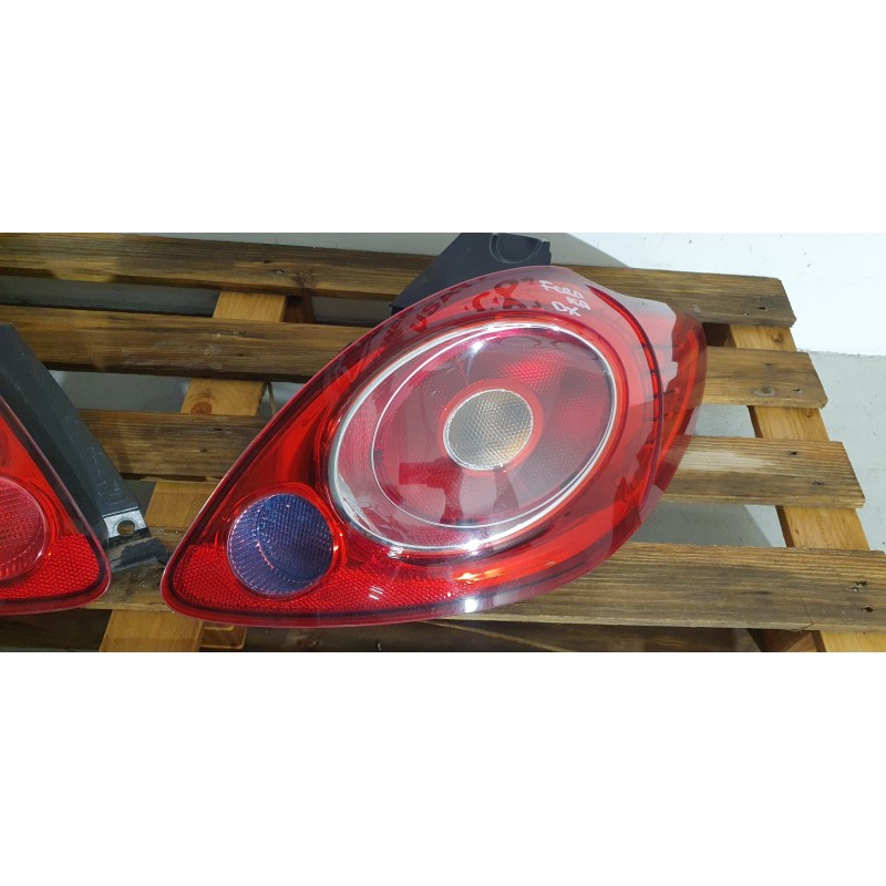 FORD KA 2 SERIE FANALE FANALI FARO FARI STOP LUCI POSTERIORE DESTRO