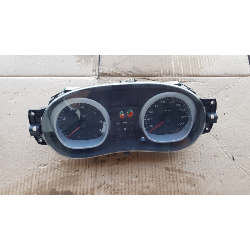 DACIA DUSTER QUADRO STRUMENTI CONTACHILOMETRI STRUMENTAZIONE 21677499-2