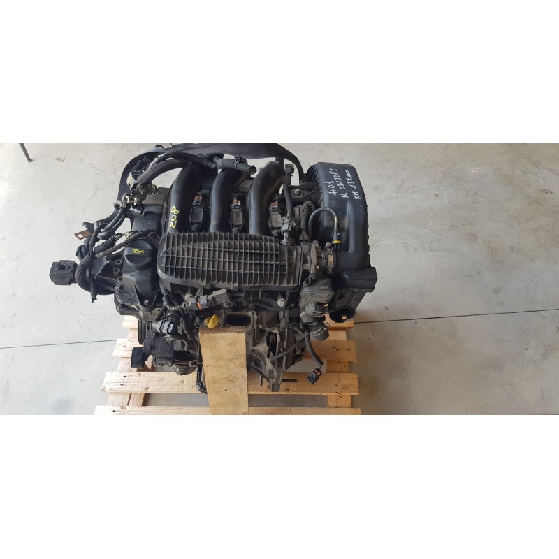 PEUGEOT 208 MOTORE COMPLETO COLLETT MONOBLOCCO TESTATA PISTONI P5 HM01 60kw 82cv