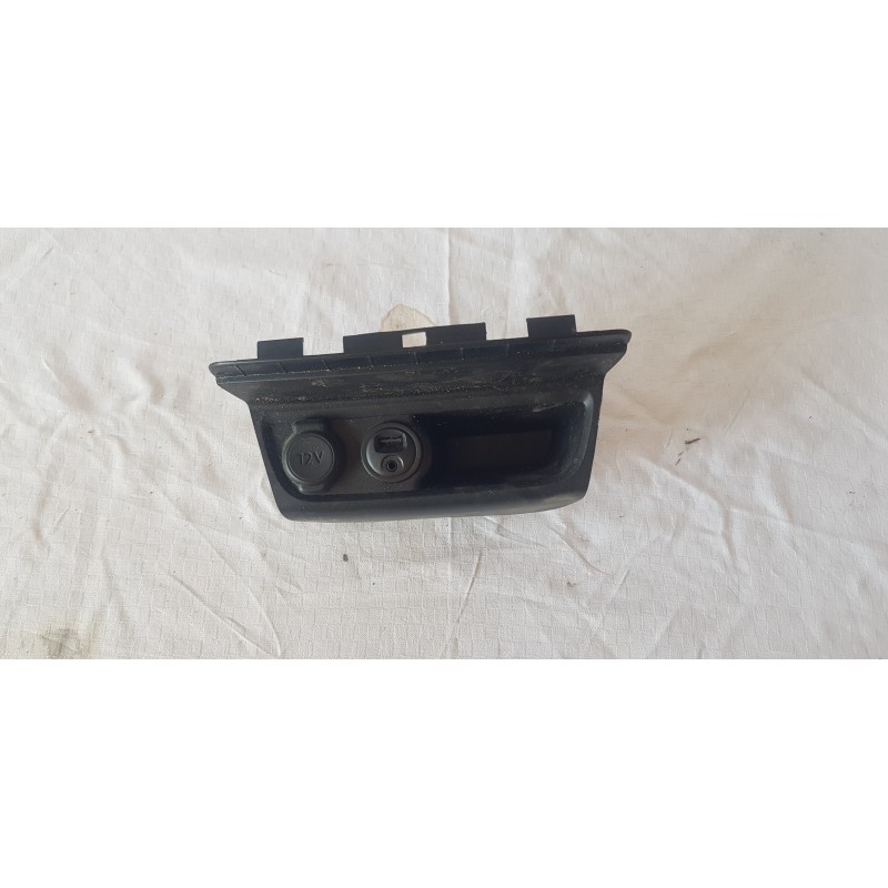 PEUGEOT 208 ACCENDISIAGARI INTERFACCIA CONTROLLO USB 9674655277