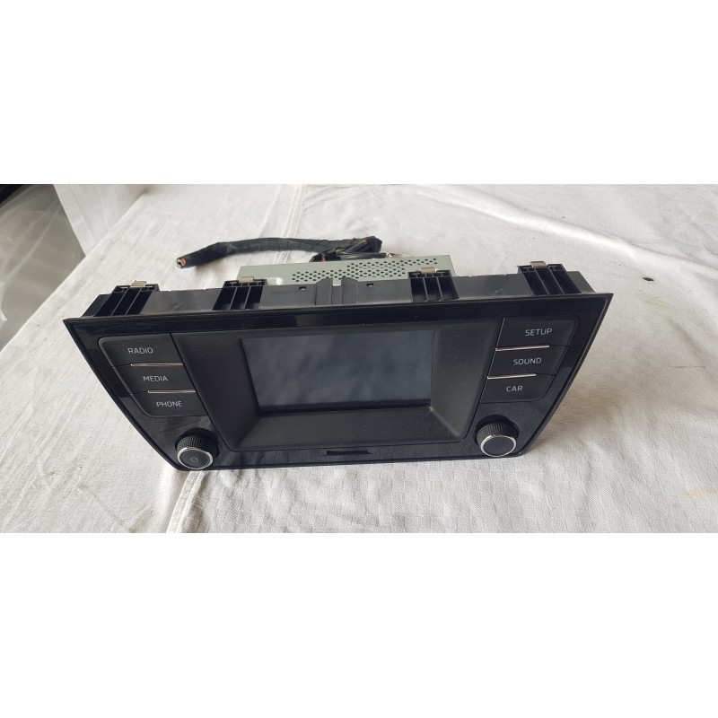 SKODA FABIA NJ3 AUTORADIO STEREO DISPLAY BLUETOOTH 6v0035871d L41SK2