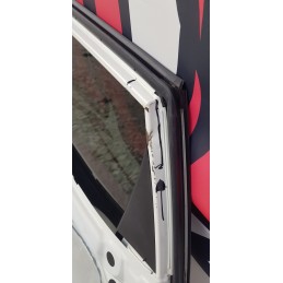 SSANGYONG TIVOLI SPORTELLO PORTA PORTIERA POSTERIORE DESTRA DX