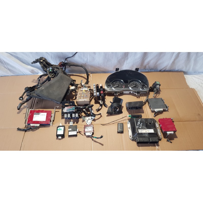 SUBARU OUTBACK KIT ACCENSIONE AVVIAMENTO CENTRALINA ECU CHIAVE MOTORE EE20Z 2.0D