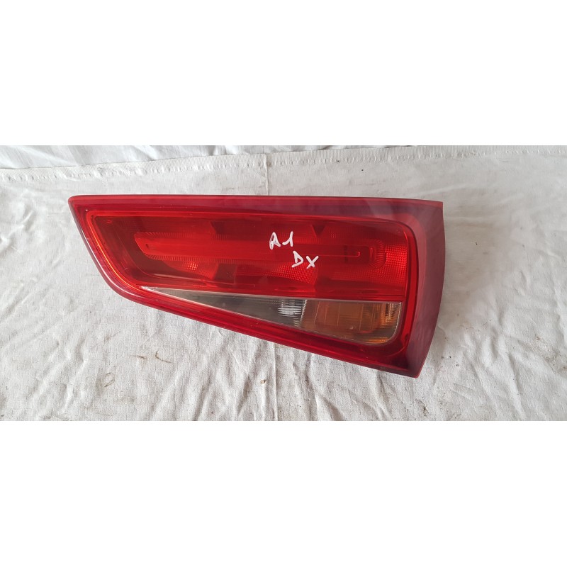 AUDI A1 8X FANALE FANALI FARO FARI STOP POSTERIORE DESTRO DX 8X0945094D