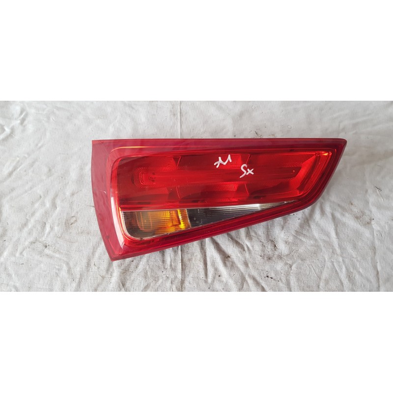 AUDI A1 8X FANALE FANALI FARO FARI STOP POSTERIORE SINISTRO SX 8X0945093D