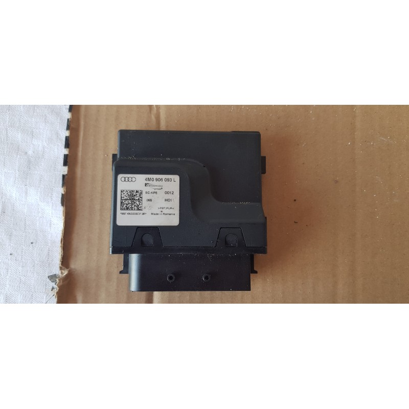 AUDI A4 B9 8W CENTRALINA POMPA MODULO ELETTRONICO ECU 4M0906093L