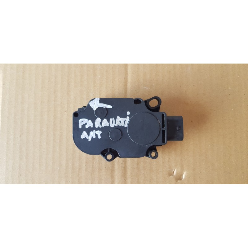 AUDI A4 B9 8W CENTRALINA CONTROLLO MODULO MOTORINO RAFFREDDAMENTO 95B965501S