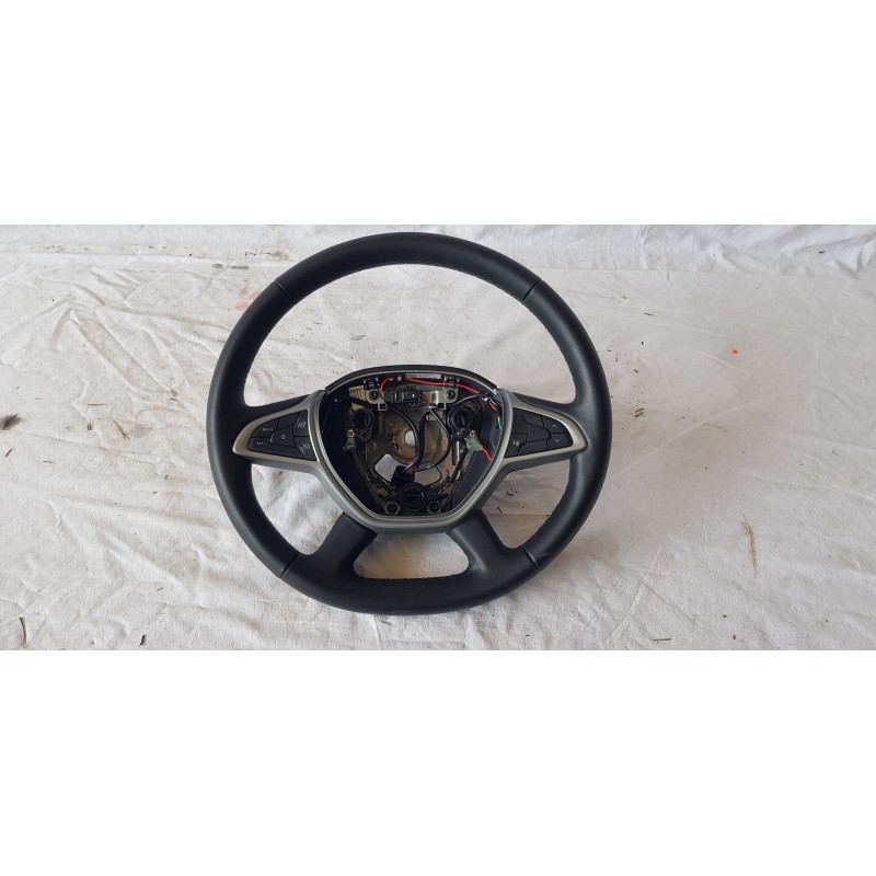 DACIA DUSTER 2S REST. VOLANTE CORONA STERZO COMANDI RADIO IN PELLE